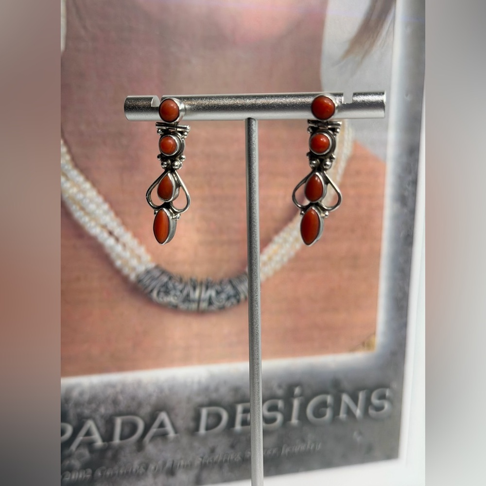 Silpada Rare HTF Sterling Silver & Mediterranean Coral Articulated Post Earrings - Picture 5 of 12